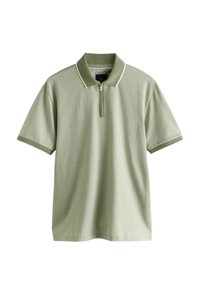 Polo cu guler cu fermoar de culoare verde deschis, având un model texturat și un finisaj contrastant la mâneci și la guler. Mâneci scurte.