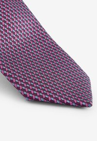 Next PATTERN - Cravate - magenta pink geometric