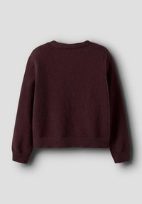 Pull court bourgogne à manches longues. Fabriqué en matériau doux et pelucheux. Présente un col rond et des poignets et un ourlet côtelés.