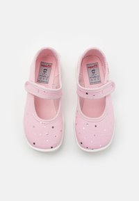 Superfit BUBBLE - Domácí obuv - rosa/silver