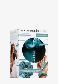 Essie EXPRESSIE NAIL POLISH - Nagellack - up up & away message