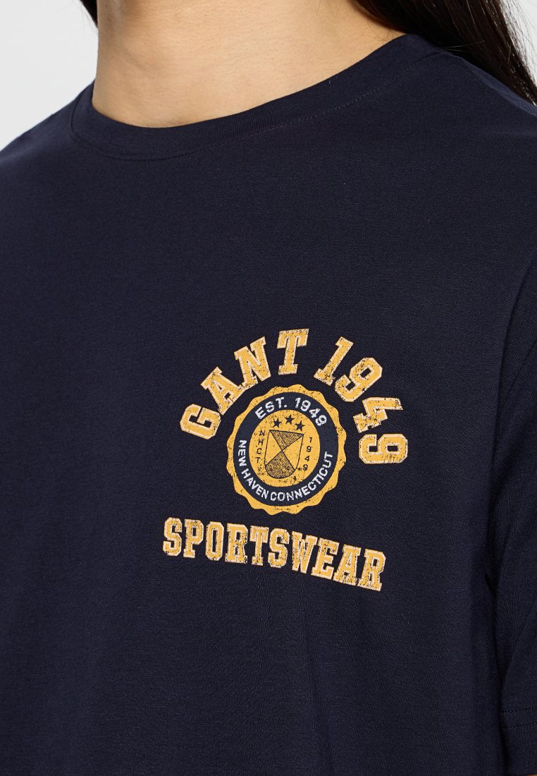 CREST