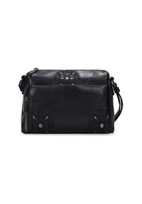 Bolso cruzado de cuero negro con bordado floral, acentos plateados, cierre de cremallera y correa ajustable. Panel frontal texturizado.