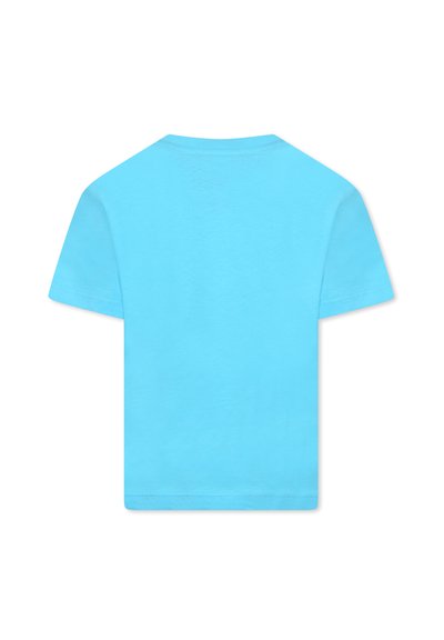 T-shirt a maniche corte di colore azzurro chiaro, realizzato in cotone morbido; presenta un collo rotondo e un design semplice senza ulteriori motivi o dettagli.