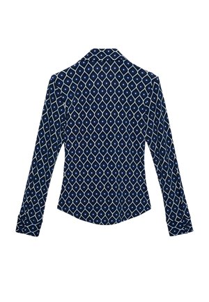 Chemise bleu marine à manches longues présentant un motif géométrique en losanges blancs et bleu clair, avec un col classique et des poignets boutonnés.
