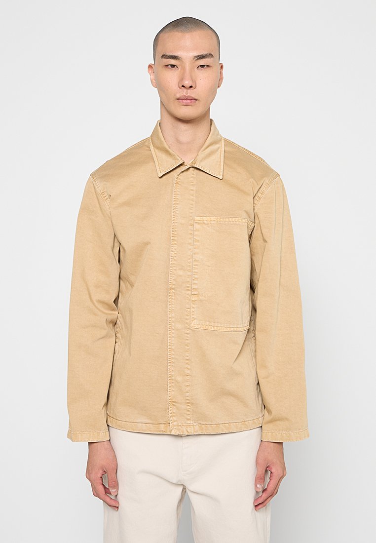 closed Lichte jas beige