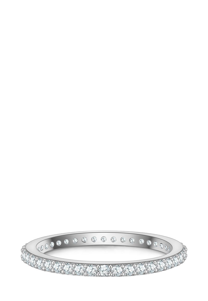 Sudraba gredzens ar rindu caurspīdīgu, apaļu dārgakme�ņu, kas izvietoti ap ārējo malu, ar gludu iekšpusi un spīdīgu apdari.