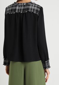 mint&berry Camicetta - black