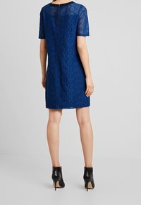 Taifun Sukienka koktajlowa