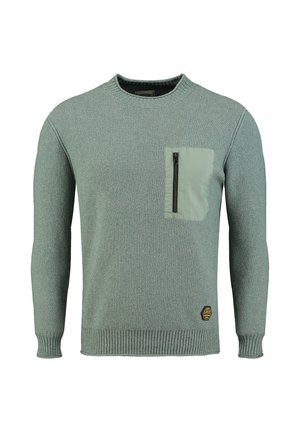 Pull tricoté vert clair à manches longues avec poignets et bas côtelés, avec une poche poitrine zippée et un petit patch de marque près de la taille.