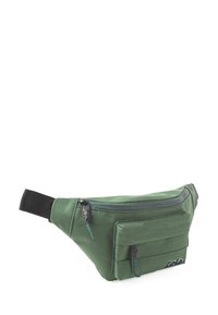 Riñonera de lona verde con un compartimento principal con cremallera, bolsillo frontal, correa negra y tiradores de cremallera en contraste. Sin logotipos visibles.