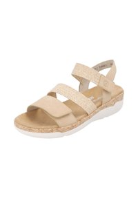 Sandale beige à bout ouvert avec deux larges brides en tissu et une bride en cuir, semelle intérieure rembourrée, semelle intermédiaire texturée et semelle extérieure en caoutchouc blanc.