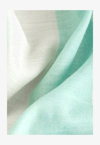 Unselected, mint green