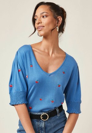 T-shirt con stampa - blue strawberry
