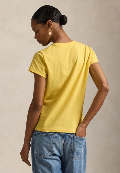 Polo Ralph Lauren CLASSIC FIT COTTON JERSEY CREWNECK TEE - Βασικό μπλουζάκι - collegiate yellow