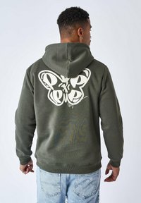 Felpa verde oliva con un grande motivo di farfalla bianca sul retro, polsini e orlo a costine, con cappuccio regolabile. Vestibilità casual.