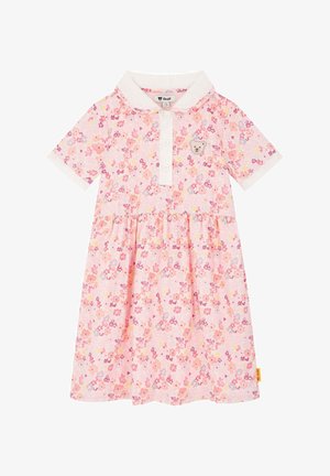 Helles rosa Kleid mit kurzen Ärmeln, Blumenmuster, weißen Kragen, Knopfleiste und Bärenemblem auf der Brust. Aus weichem Stoff gefertigt.