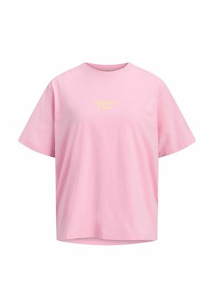 Růžové tričko s krátkými rukávy, kulatým výstřihem a malým žlutým textem "Aperitivo Club" umístěným ve středu na hrudi.