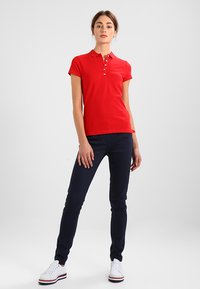 Tommy Hilfiger NEW CHIARA - Poloshirt - apple red