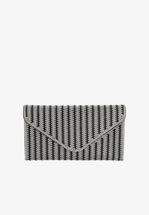 Sort-hvid stribet clutch, prydet med små sølvnitter. Har en kuverstil flap og en tekstureret overflade.