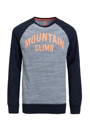 Sweatshirt met lange mouwen en ronde hals, met marineblauwe mouwen en een grijze, getextureerde voorkant, voorzien van oranje tekst "MOUNTAIN CLIMB" over de borst.