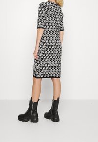 DKNY Robe fourreau - black