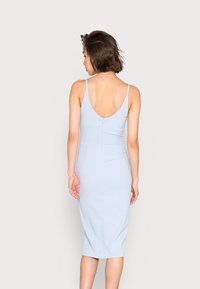WAL G. STRAPPY SQUARE NECK MIDI DRESS - Vestido direito - cornflower blue
