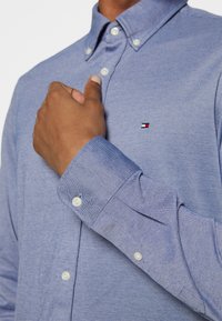 Tommy Hilfiger SHIRT - Camisa - navy