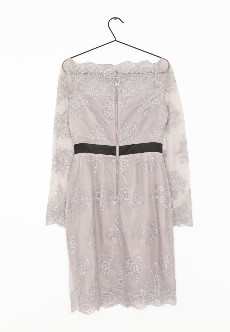 lipsy embroidered shift dress SSYS The Everly Scallop Trim Puff Sleeve Shift Dress In Floral main image 0