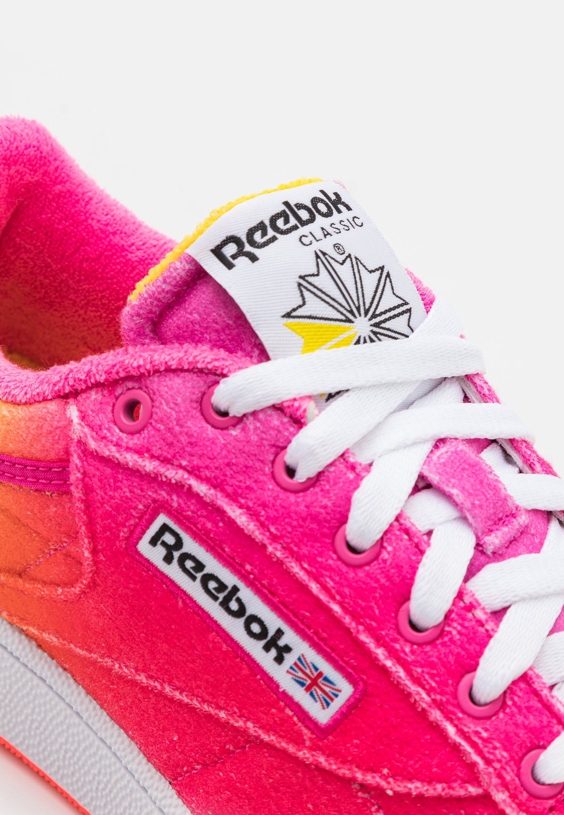 reebok suede pink