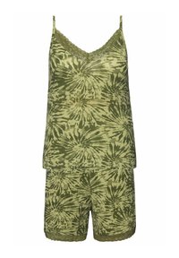 Grönt tie-dye sovklädesset med en ärmlös topp med spetsdetaljer och matchande shorts, båda i olika nyanser av olivgrönt.