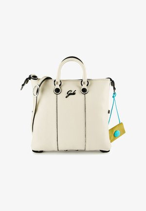 Bolso de cuero color crema con dos asas, ribete negro, una correa desmontable y un pequeño bolsillo amarillo unido por un cordón azul.