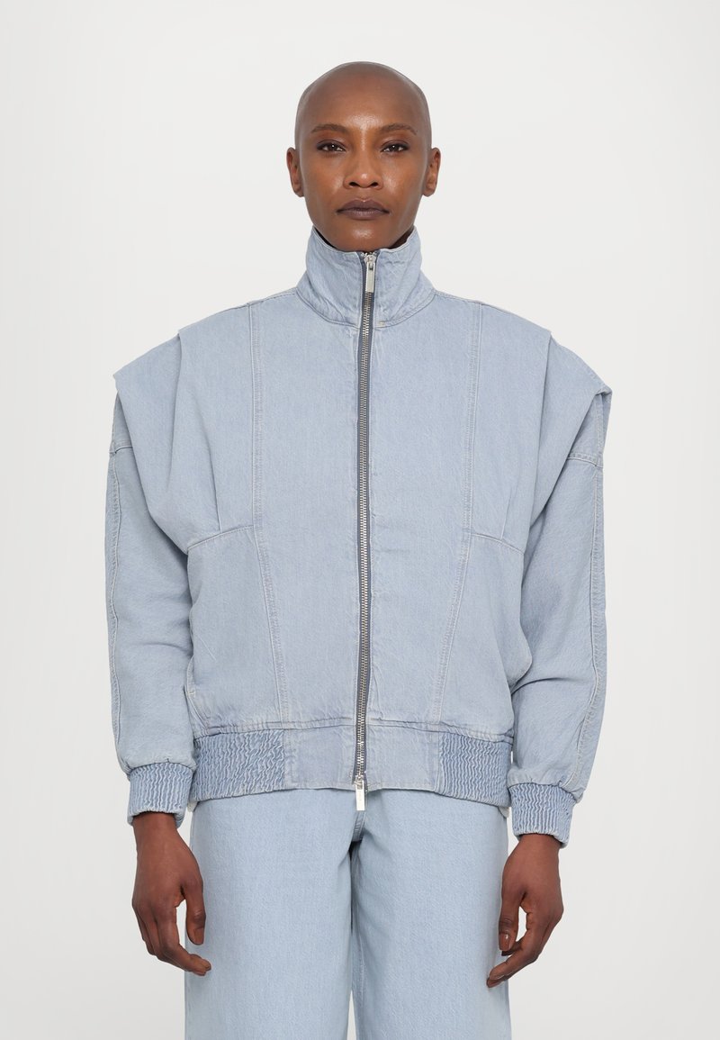 REMAIN - BAT SLEEVE JACKET - Jeansjacke - light-blue, Vergrößern