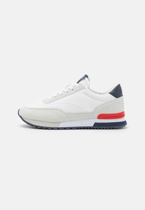 GAP NEW YORK NYL - Sneakersy niskie - white