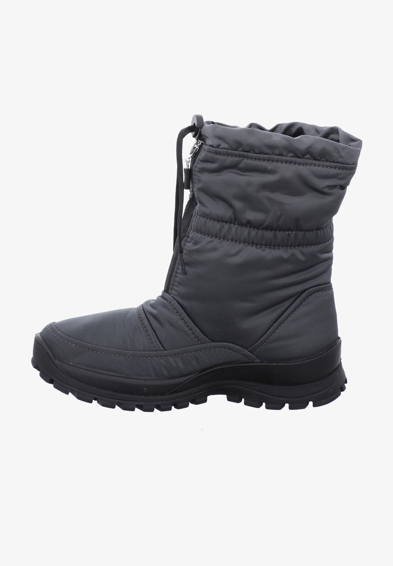Šedé zimní boty s polstrovaným svrškem, nastavitelným šněrováním a gumovou podrážkou. Mají zaoblenou špičku a texturované detaily na sloupci.