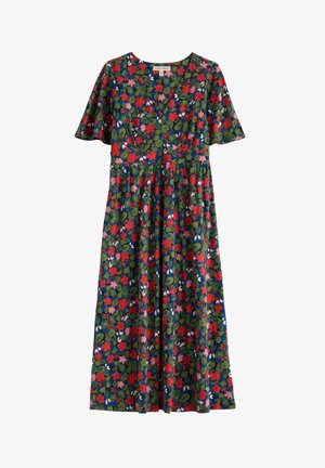 Vestido maxi floral con mangas cortas. Fondo azul oscuro, con patrones florales en rojo, rosa y verde. Cintura ceñida con una falda fluida.
