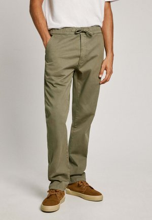 Leichte, olivgrüne Chinos mit einem elastischen Bund und Kordelzug. Mit Seitentaschen und geradem Schnitt.