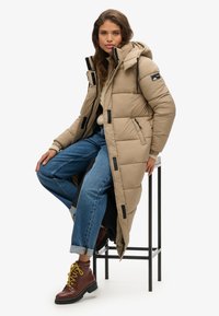 Superdry & Co STOP LINE PUFFER - Vinterfrakke - fossil brown grid