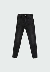 Jeans skinny negros de cintura alta con botón y cremallera en la parte frontal, cinco bolsillos y un efecto desgastado en las piernas.