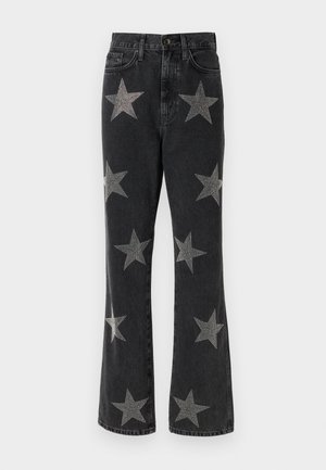 Uma saia de ganga preta com corte flare, adornada com estrelas prateadas de tamanhos variados. Design de cintura alta com bolsos e fecho de botão.
