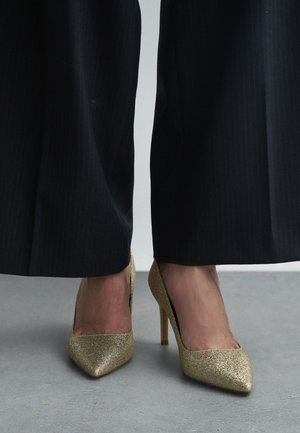 MICHAEL Michael Kors ALINA - Decolleté - gold-coloured