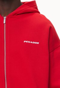 Pegador COLNE LOGO JACKET - Cipzáras pulóver - washed red