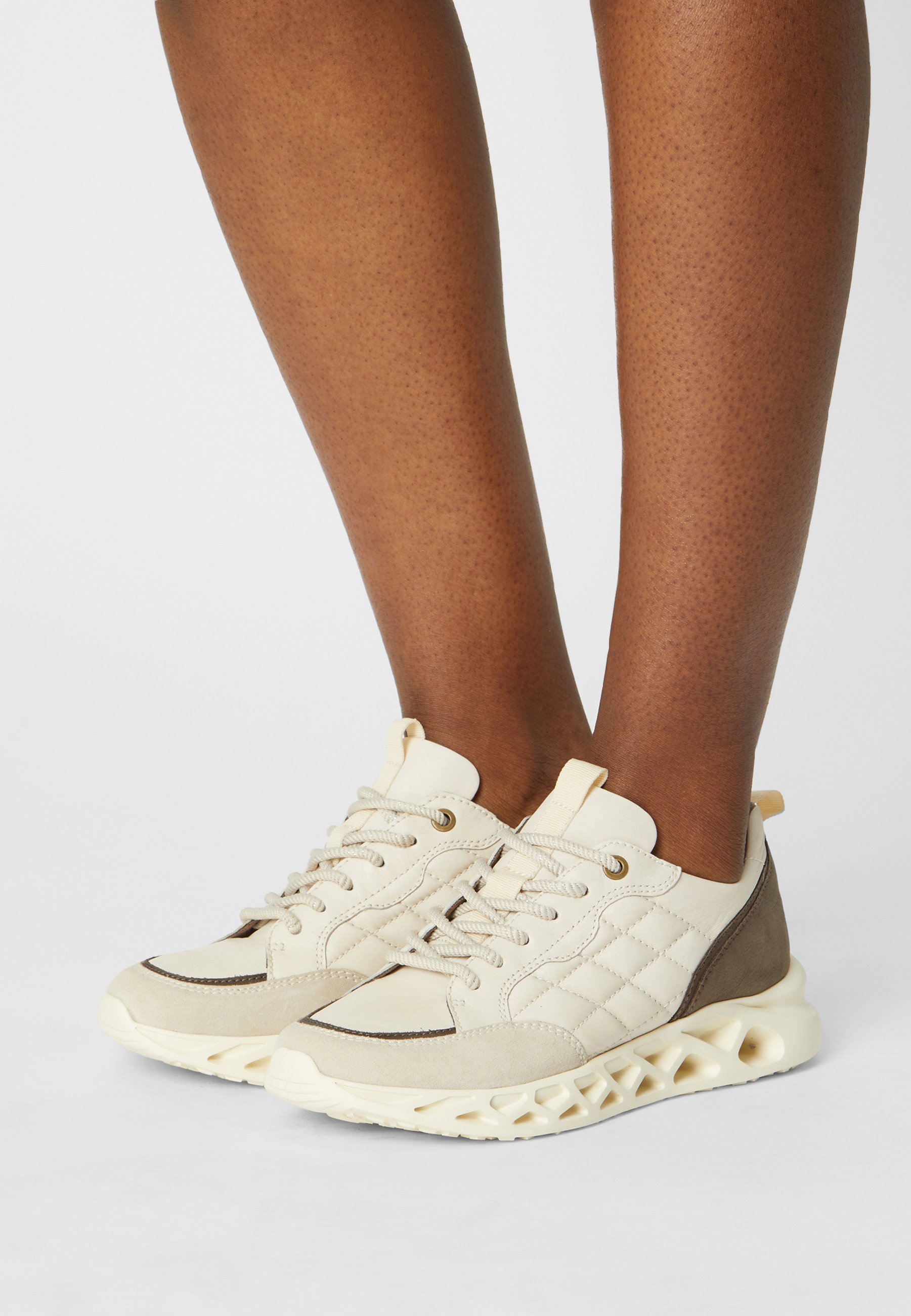 Jana Sneakers laag - beige/Beige - Zalando.be