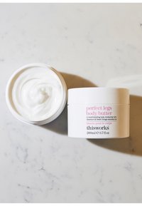 THIS WORKS THIS WORKS PERFECT LEGS BODY BUTTER - Vartalovoi