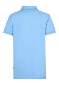 Světle modré polo tričko z měkké bavlny, s límečkem, krátkými rukávy a rovnými lemy. Bez viditelných vzorů nebo akcentů.
