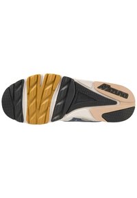 Mizuno S.L. SKY MEDAL LEGEND - Sneaker low - snowwht vintageindigo cchaitea