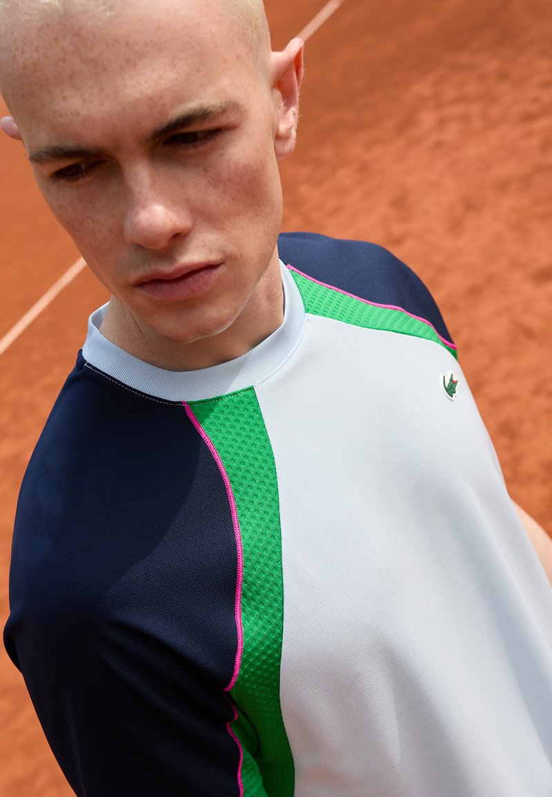 Lacoste Sport - TENNIS TOUR - Športne majice - rill navy blue calathea, Povečajte