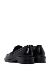 Derimod Scarpe senza lacci - black