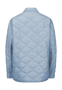 Hellblau gesteppte Jacke mit Rautenmuster, langen Ärmeln und klassischem Kragen. Weicher Stoff, entworfen für Wärme und Komfort.