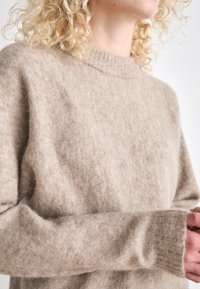 Tiger of Sweden Sweter